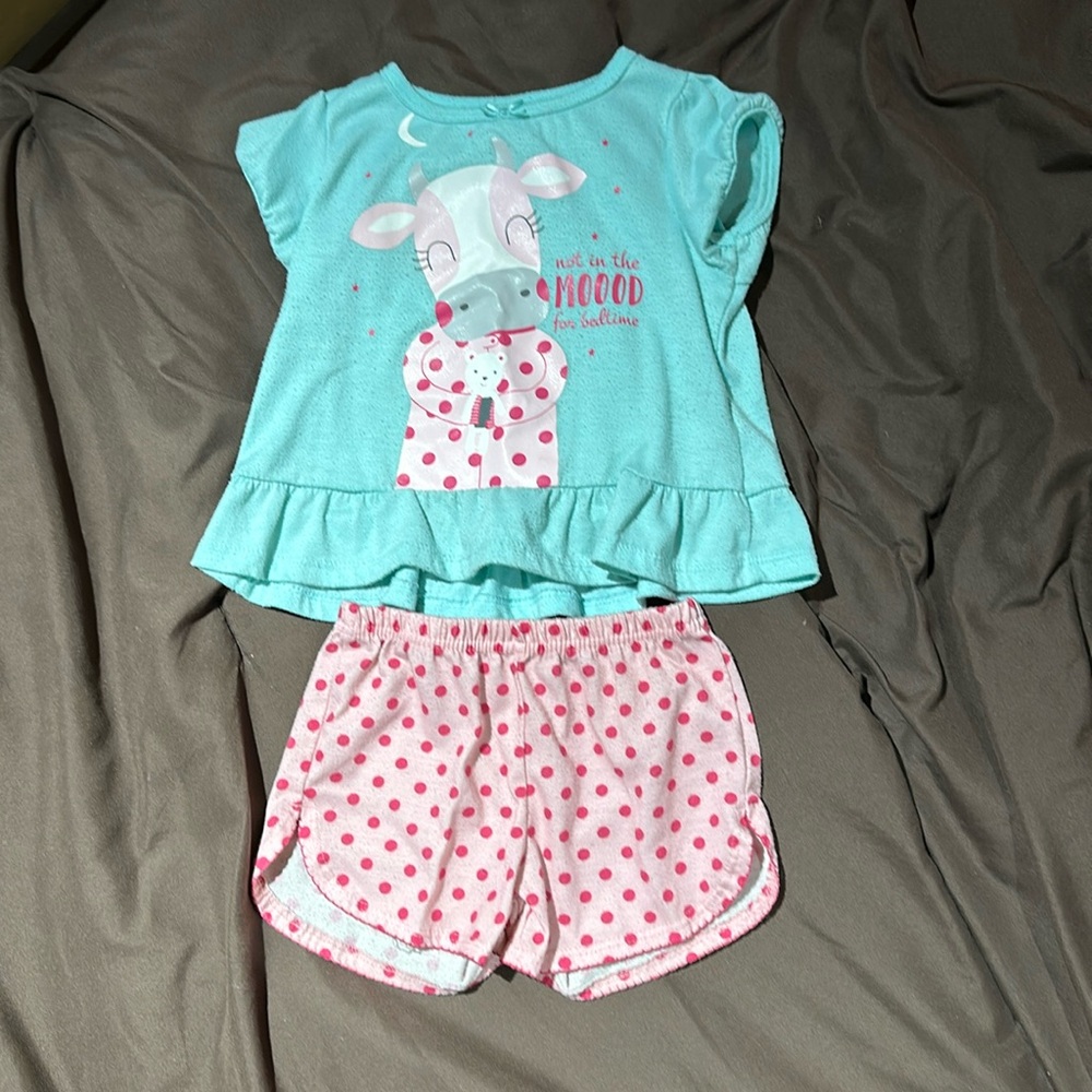 Pajama set. Top and shorts